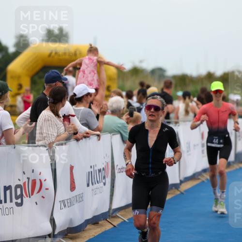 22.06.2025 - Viking Triathlon Michael Strokosch http://msf.ph/oto/8070589 22.06.2025 15:25:56 Ziel 22, 44, 343 meine-sportfotos.de
