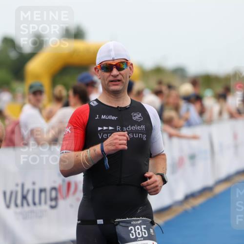 22.06.2025 - Viking Triathlon Michael Strokosch http://msf.ph/oto/8070670 22.06.2025 15:26:41 Ziel 220, 385 meine-sportfotos.de