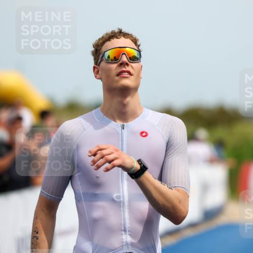 22.06.2025 - Viking Triathlon Michael Strokosch http://msf.ph/oto/8070693 22.06.2025 14:56:53 Ziel 435 meine-sportfotos.de