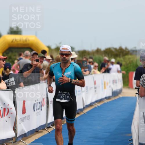 22.06.2025 - Viking Triathlon Michael Strokosch http://msf.ph/oto/8070705 22.06.2025 14:57:26 Ziel 451 meine-sportfotos.de