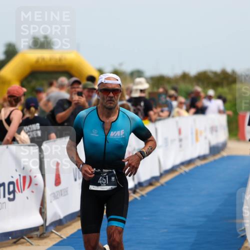 22.06.2025 - Viking Triathlon Michael Strokosch http://msf.ph/oto/8070712 22.06.2025 14:57:27 Ziel 451 meine-sportfotos.de