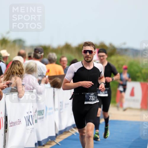 22.06.2025 - Viking Triathlon Michael Strokosch http://msf.ph/oto/8070792 22.06.2025 14:58:44 Ziel 233, 464, 508 meine-sportfotos.de