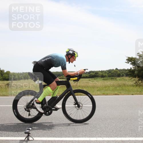 22.06.2025 - Viking Triathlon Yannick Fuchs http://msf.ph/oto/8070802 22.06.2025 12:20:48 Radfahren 25, 43, 128, 181, 374, 388, 499, 654 meine-sportfotos.de