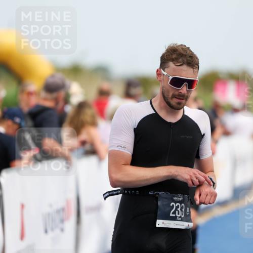 22.06.2025 - Viking Triathlon Michael Strokosch http://msf.ph/oto/8070809 22.06.2025 14:58:45 Ziel 233, 508 meine-sportfotos.de