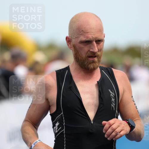 22.06.2025 - Viking Triathlon Michael Strokosch http://msf.ph/oto/8070898 22.06.2025 14:59:11 Ziel 137, 325 meine-sportfotos.de