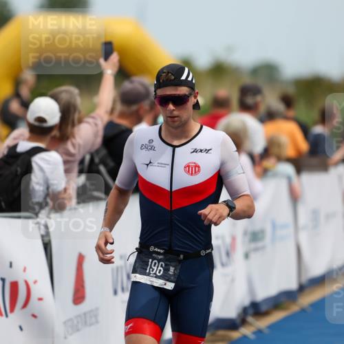22.06.2025 - Viking Triathlon Michael Strokosch http://msf.ph/oto/8070917 22.06.2025 14:59:17 Ziel 196, 611 meine-sportfotos.de