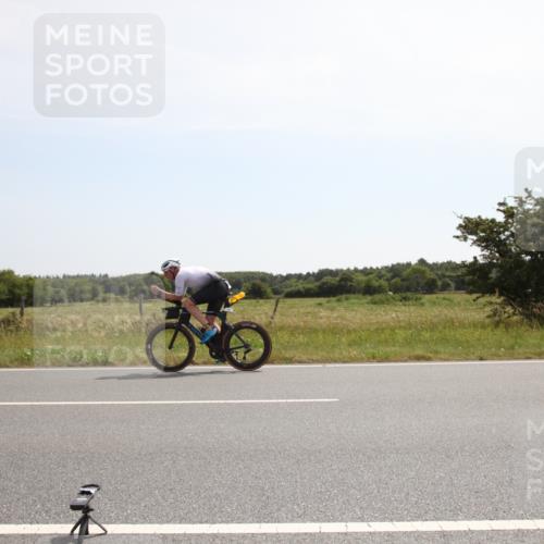 22.06.2025 - Viking Triathlon Yannick Fuchs http://msf.ph/oto/8070993 22.06.2025 11:45:50 Radfahren 10, 295, 453, 544 meine-sportfotos.de