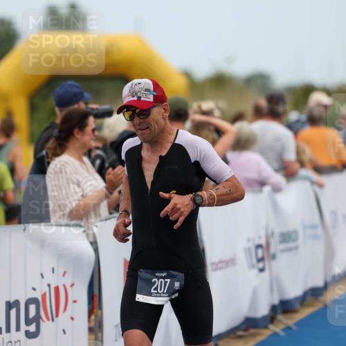 22.06.2025 - Viking Triathlon Michael Strokosch http://msf.ph/oto/8071019 22.06.2025 15:00:24 Ziel 207 meine-sportfotos.de