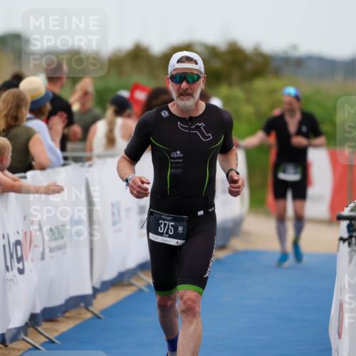 22.06.2025 - Viking Triathlon Michael Strokosch http://msf.ph/oto/8071105 22.06.2025 15:27:09 Ziel 375 meine-sportfotos.de