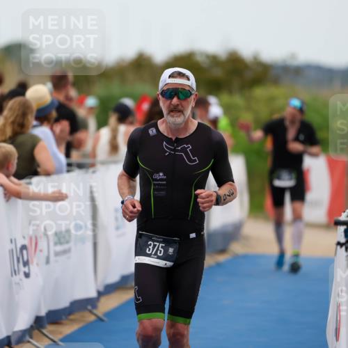 22.06.2025 - Viking Triathlon Michael Strokosch http://msf.ph/oto/8071107 22.06.2025 15:27:09 Ziel 375 meine-sportfotos.de