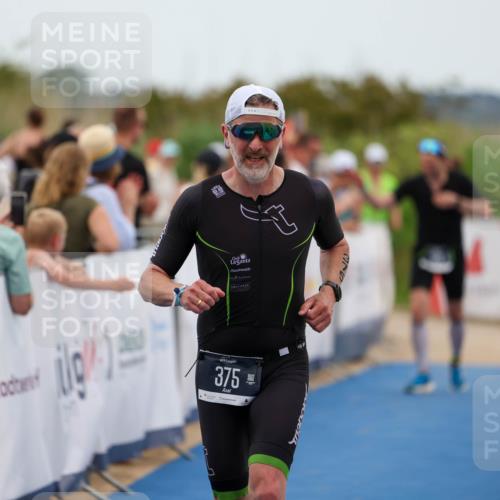 22.06.2025 - Viking Triathlon Michael Strokosch http://msf.ph/oto/8071114 22.06.2025 15:27:10 Ziel 370, 375 meine-sportfotos.de