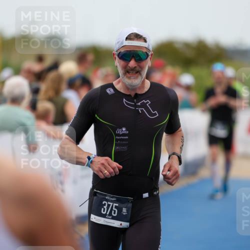 22.06.2025 - Viking Triathlon Michael Strokosch http://msf.ph/oto/8071125 22.06.2025 15:27:11 Ziel 370, 375 meine-sportfotos.de