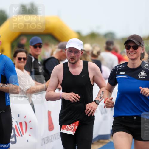 22.06.2025 - Viking Triathlon Michael Strokosch http://msf.ph/oto/8071201 22.06.2025 15:01:30 Ziel 635 meine-sportfotos.de