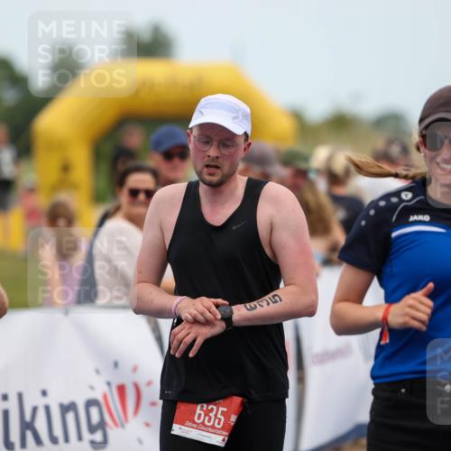 22.06.2025 - Viking Triathlon Michael Strokosch http://msf.ph/oto/8071213 22.06.2025 15:01:30 Ziel 635 meine-sportfotos.de