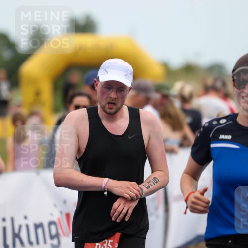 22.06.2025 - Viking Triathlon Michael Strokosch http://msf.ph/oto/8071216 22.06.2025 15:01:31 Ziel 635 meine-sportfotos.de
