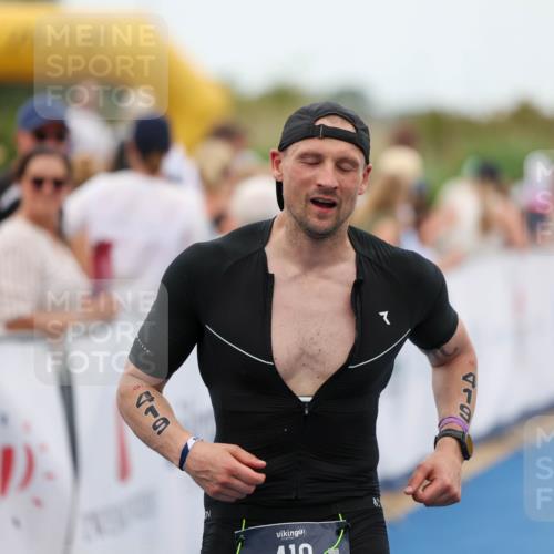 22.06.2025 - Viking Triathlon Michael Strokosch http://msf.ph/oto/8071229 22.06.2025 15:27:49 Ziel 419 meine-sportfotos.de