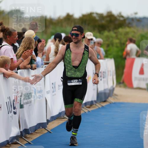 22.06.2025 - Viking Triathlon Michael Strokosch http://msf.ph/oto/8071305 22.06.2025 15:28:48 Ziel 296 meine-sportfotos.de