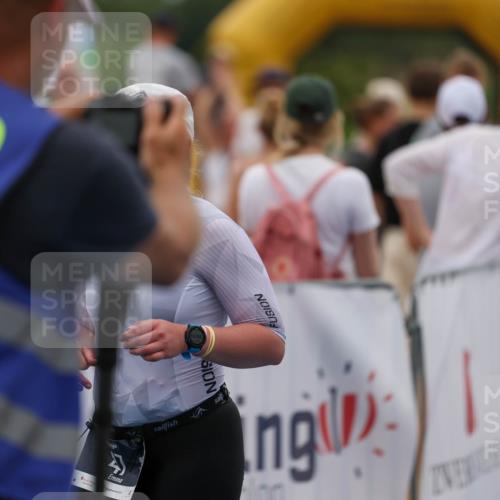 22.06.2025 - Viking Triathlon Michael Strokosch http://msf.ph/oto/8071360 22.06.2025 15:28:58 Ziel 47 meine-sportfotos.de