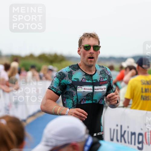 22.06.2025 - Viking Triathlon Michael Strokosch http://msf.ph/oto/8071398 22.06.2025 15:29:24 Ziel 376 meine-sportfotos.de