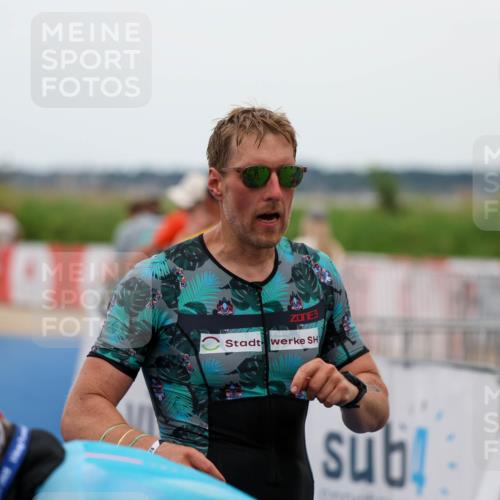 22.06.2025 - Viking Triathlon Michael Strokosch http://msf.ph/oto/8071403 22.06.2025 15:29:24 Ziel 376 meine-sportfotos.de
