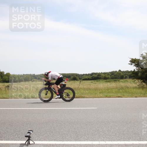 22.06.2025 - Viking Triathlon Yannick Fuchs http://msf.ph/oto/8071433 22.06.2025 12:26:57 Radfahren 161, 176, 368, 550, 556, 652 meine-sportfotos.de