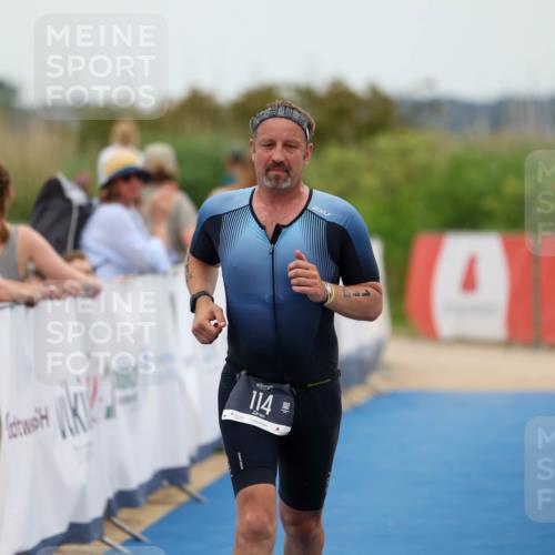 22.06.2025 - Viking Triathlon Michael Strokosch http://msf.ph/oto/8071484 22.06.2025 15:43:51 Ziel 114 meine-sportfotos.de