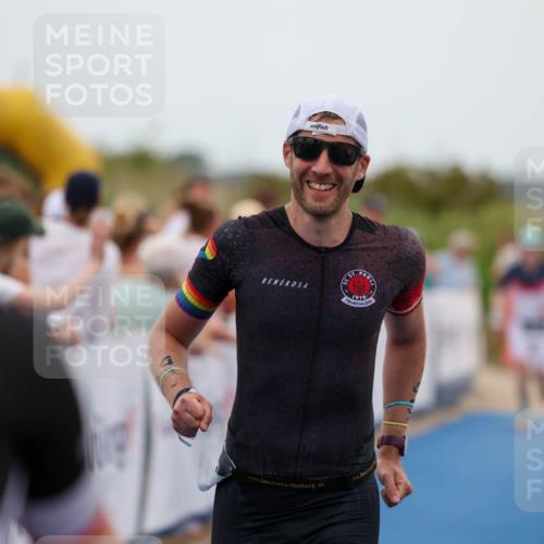 22.06.2025 - Viking Triathlon Michael Strokosch http://msf.ph/oto/8071521 22.06.2025 15:30:08 Ziel 433 meine-sportfotos.de