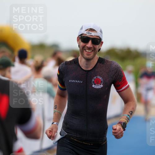 22.06.2025 - Viking Triathlon Michael Strokosch http://msf.ph/oto/8071526 22.06.2025 15:30:08 Ziel 433 meine-sportfotos.de