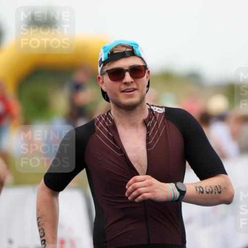 22.06.2025 - Viking Triathlon Michael Strokosch http://msf.ph/oto/8071562 22.06.2025 15:44:28 Ziel 238 meine-sportfotos.de