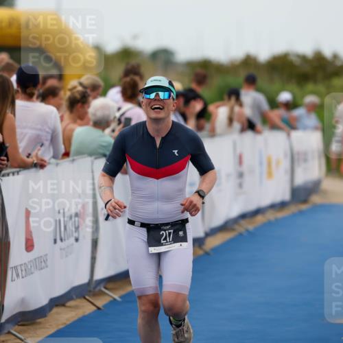 22.06.2025 - Viking Triathlon Michael Strokosch http://msf.ph/oto/8071569 22.06.2025 15:30:14 Ziel 217 meine-sportfotos.de