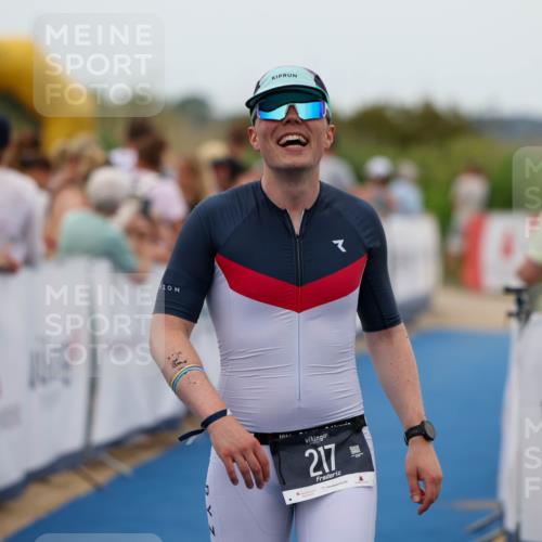 22.06.2025 - Viking Triathlon Michael Strokosch http://msf.ph/oto/8071591 22.06.2025 15:30:16 Ziel 217 meine-sportfotos.de