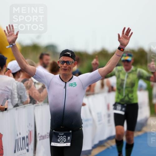 22.06.2025 - Viking Triathlon Michael Strokosch http://msf.ph/oto/8071655 22.06.2025 15:30:46 Ziel 50, 386 meine-sportfotos.de