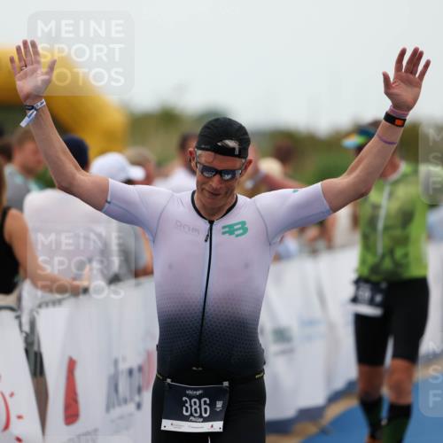 22.06.2025 - Viking Triathlon Michael Strokosch http://msf.ph/oto/8071662 22.06.2025 15:30:47 Ziel 50, 386 meine-sportfotos.de