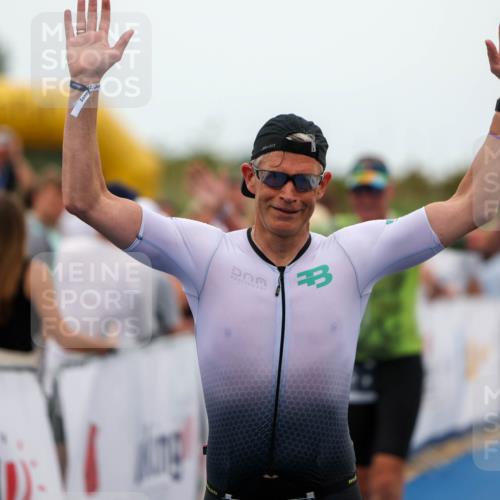 22.06.2025 - Viking Triathlon Michael Strokosch http://msf.ph/oto/8071674 22.06.2025 15:30:48 Ziel 50, 386 meine-sportfotos.de