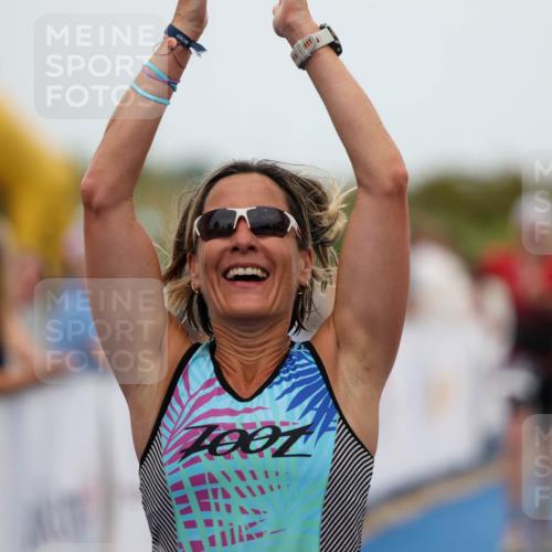 22.06.2025 - Viking Triathlon Michael Strokosch http://msf.ph/oto/8071718 22.06.2025 15:45:07 Ziel 465, 511 meine-sportfotos.de