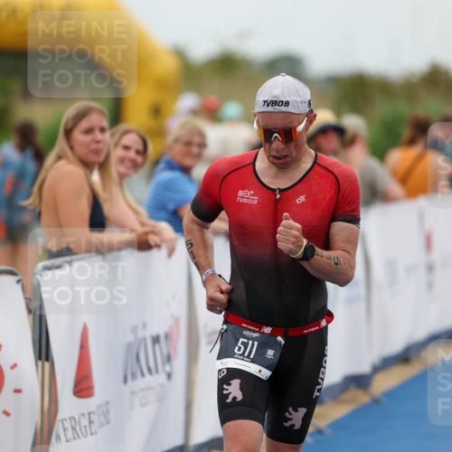22.06.2025 - Viking Triathlon Michael Strokosch http://msf.ph/oto/8071743 22.06.2025 15:45:10 Ziel 465, 511 meine-sportfotos.de
