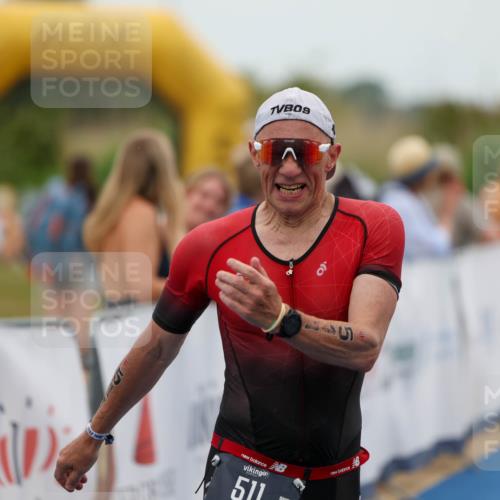 22.06.2025 - Viking Triathlon Michael Strokosch http://msf.ph/oto/8071757 22.06.2025 15:45:11 Ziel 465, 511 meine-sportfotos.de