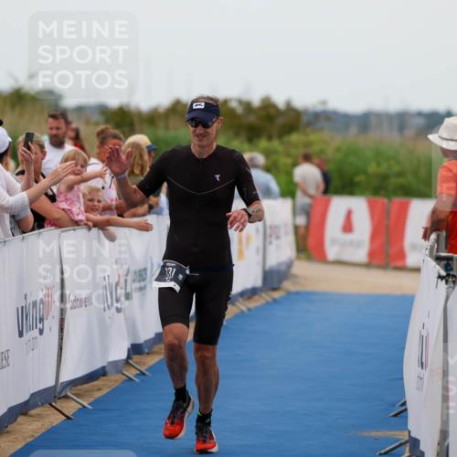 22.06.2025 - Viking Triathlon Michael Strokosch http://msf.ph/oto/8071768 22.06.2025 15:31:58 Ziel 331 meine-sportfotos.de