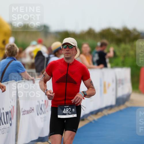 22.06.2025 - Viking Triathlon Michael Strokosch http://msf.ph/oto/8071783 22.06.2025 15:45:44 Ziel 482 meine-sportfotos.de