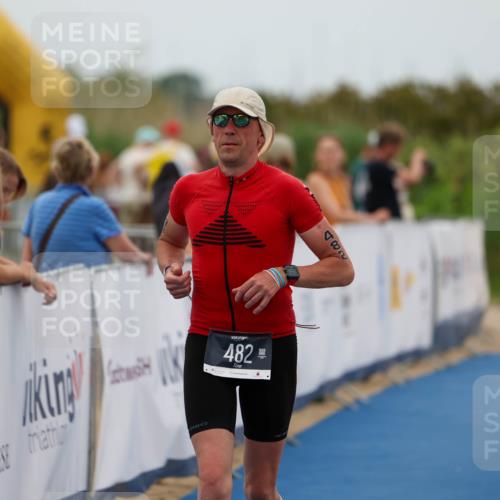 22.06.2025 - Viking Triathlon Michael Strokosch http://msf.ph/oto/8071786 22.06.2025 15:45:44 Ziel 482 meine-sportfotos.de