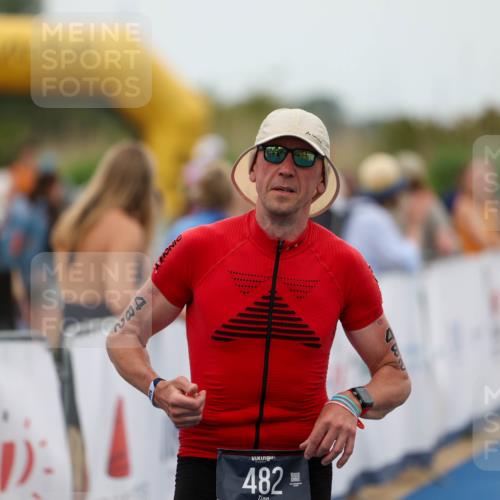 22.06.2025 - Viking Triathlon Michael Strokosch http://msf.ph/oto/8071810 22.06.2025 15:45:45 Ziel 115, 482 meine-sportfotos.de