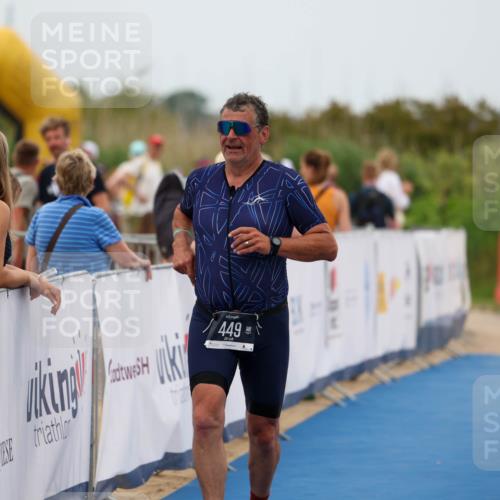 22.06.2025 - Viking Triathlon Michael Strokosch http://msf.ph/oto/8071865 22.06.2025 15:45:55 Ziel 115, 449 meine-sportfotos.de