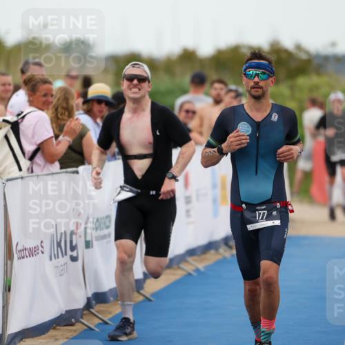 22.06.2025 - Viking Triathlon Michael Strokosch http://msf.ph/oto/8071876 22.06.2025 15:32:25 Ziel 177, 297 meine-sportfotos.de