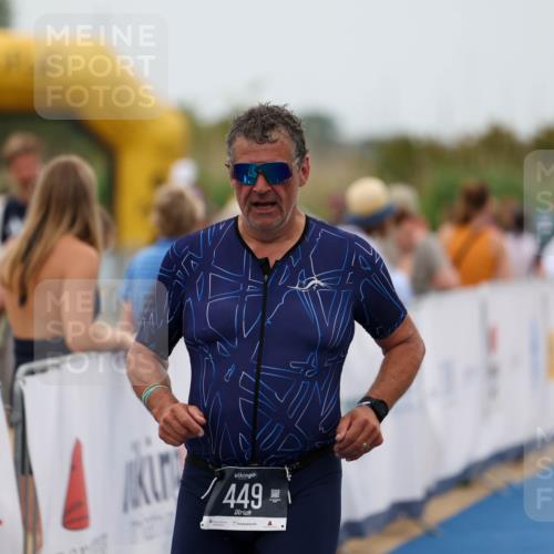 22.06.2025 - Viking Triathlon Michael Strokosch http://msf.ph/oto/8071886 22.06.2025 15:45:56 Ziel 115, 449 meine-sportfotos.de