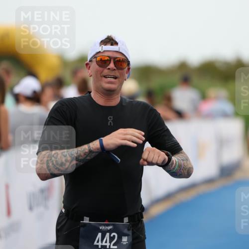 22.06.2025 - Viking Triathlon Michael Strokosch http://msf.ph/oto/8071897 22.06.2025 15:32:34 Ziel 442 meine-sportfotos.de