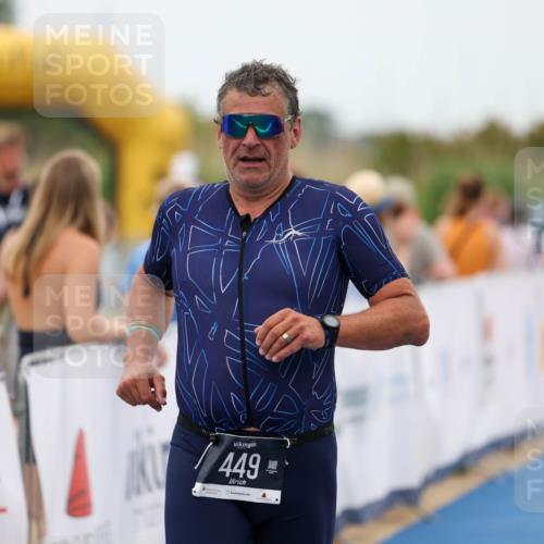 22.06.2025 - Viking Triathlon Michael Strokosch http://msf.ph/oto/8071902 22.06.2025 15:45:57 Ziel 449 meine-sportfotos.de