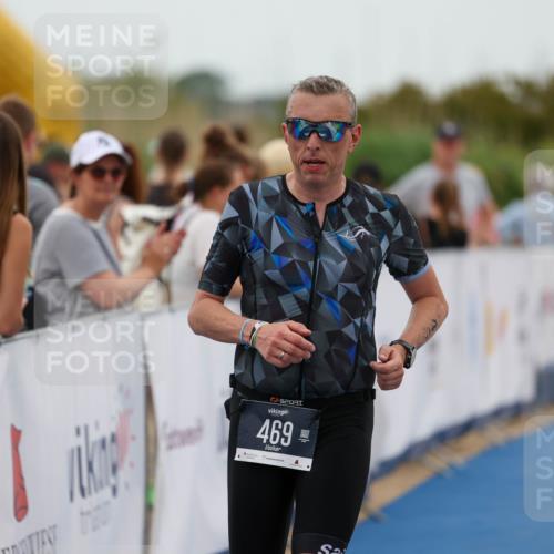 22.06.2025 - Viking Triathlon Michael Strokosch http://msf.ph/oto/8071924 22.06.2025 15:33:00 Ziel 469 meine-sportfotos.de