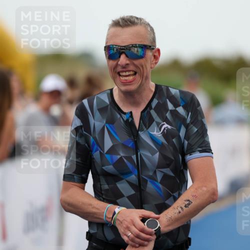 22.06.2025 - Viking Triathlon Michael Strokosch http://msf.ph/oto/8071943 22.06.2025 15:33:02 Ziel 469 meine-sportfotos.de