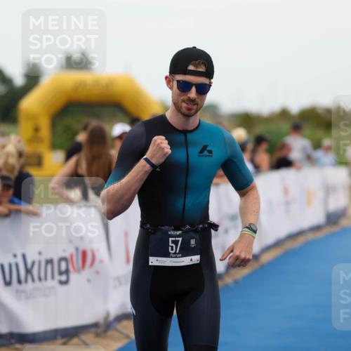 22.06.2025 - Viking Triathlon Michael Strokosch http://msf.ph/oto/8071956 22.06.2025 15:33:52 Ziel 57 meine-sportfotos.de