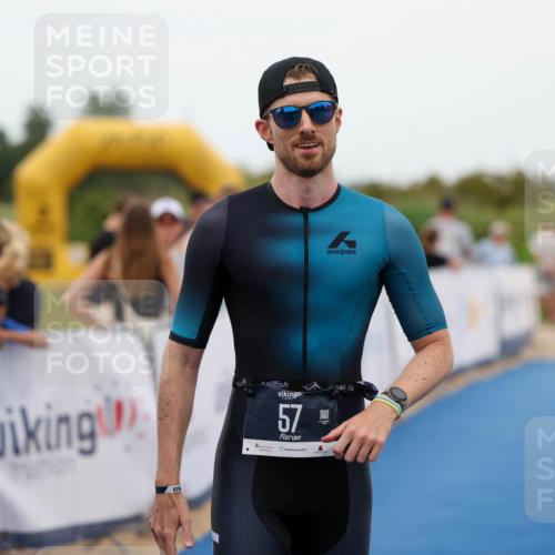 22.06.2025 - Viking Triathlon Michael Strokosch http://msf.ph/oto/8071963 22.06.2025 15:33:53 Ziel 57 meine-sportfotos.de